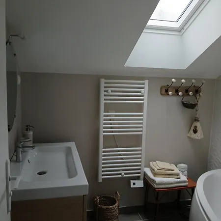 L' Arbre A Noisettes Bed & Breakfast Ploermel